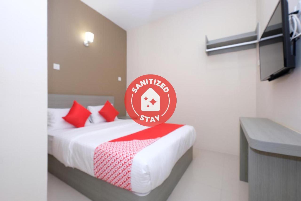 Super Oyo 43935 Mancalin Hotel Kuantan Extérieur photo