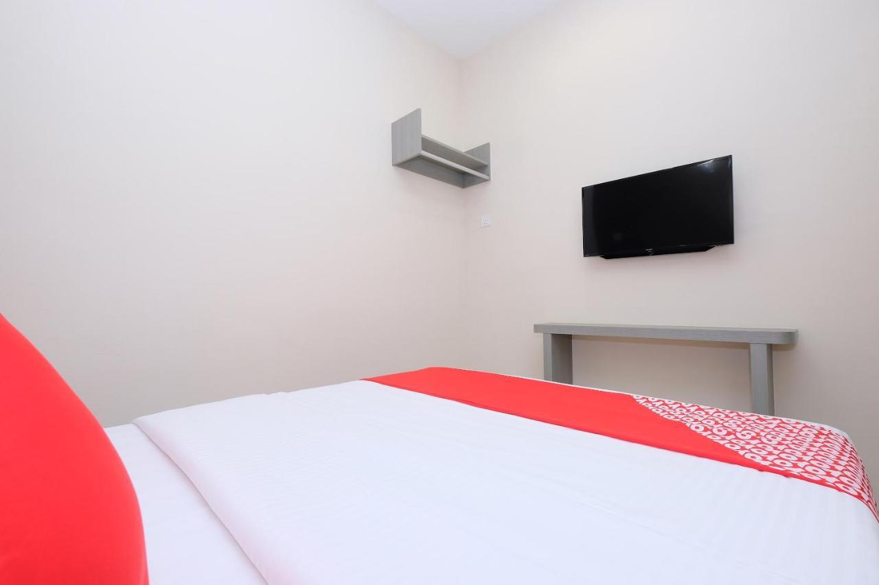 Super Oyo 43935 Mancalin Hotel Kuantan Extérieur photo