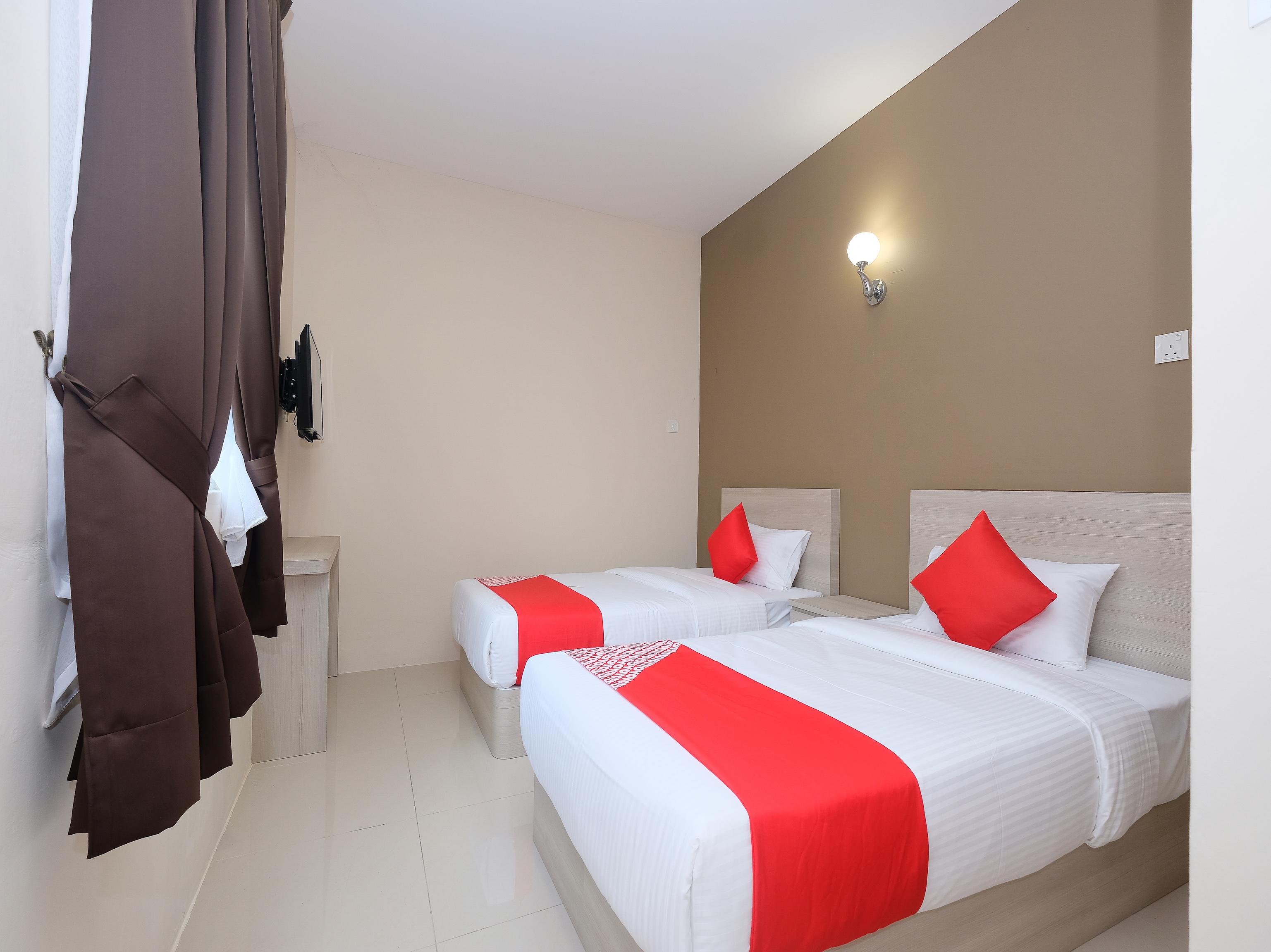 Super Oyo 43935 Mancalin Hotel Kuantan Extérieur photo