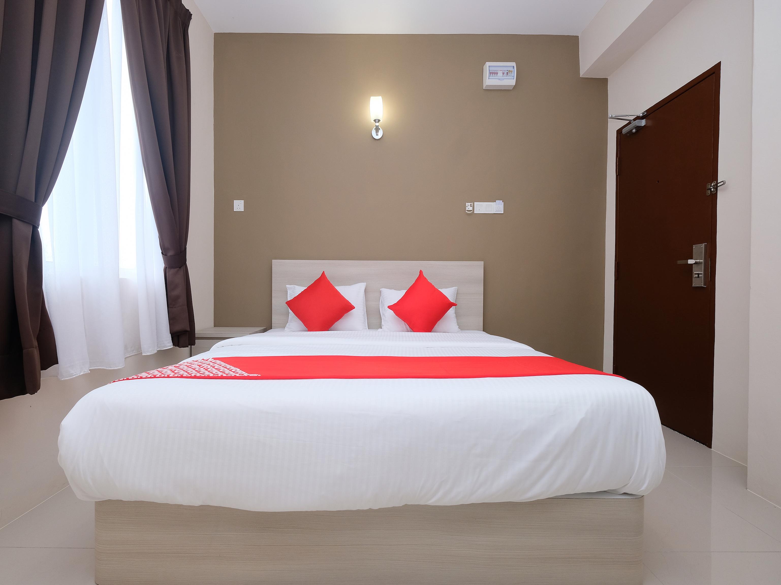 Super Oyo 43935 Mancalin Hotel Kuantan Extérieur photo